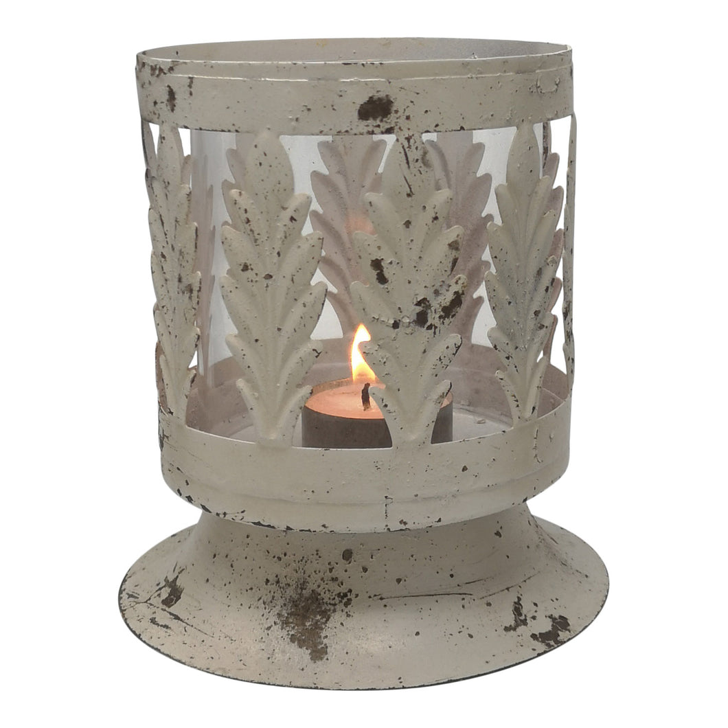 Oak Leaf Lantern