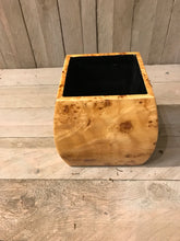 Load image into Gallery viewer, Small Square Convex Design Laquered Pale Wooden Cachepot