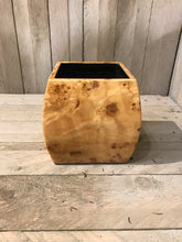 Load image into Gallery viewer, Small Square Convex Design Laquered Pale Wooden Cachepot