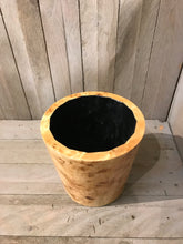 Load image into Gallery viewer, Large Round Design Lacquered Pale Wooden Cachepot