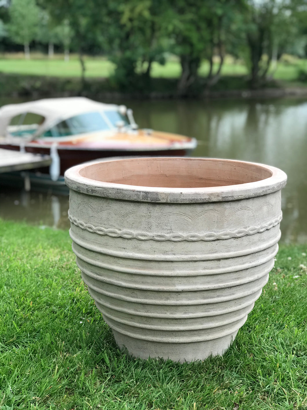 Kefalonia Frostproof Terracotta Planter - Medium